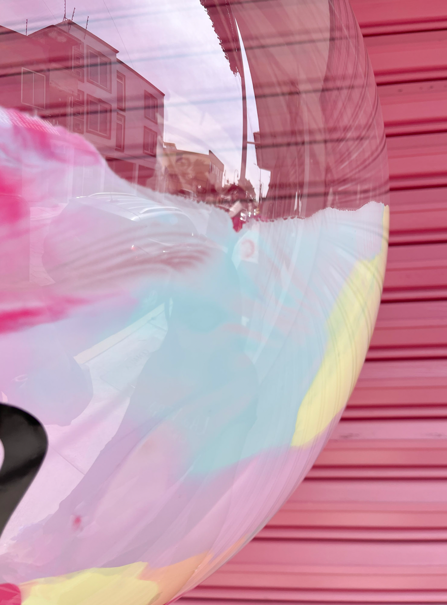 Esfera de pintura moteada